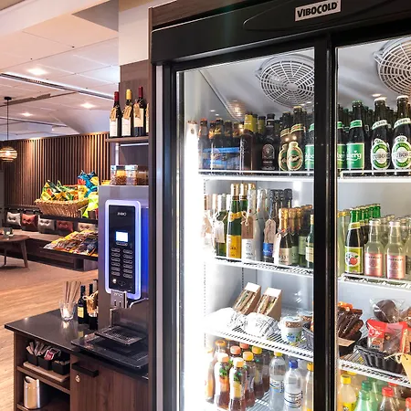 Slotshotellet 4* آلبورغ