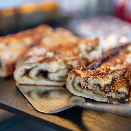 فندق Slotshotellet